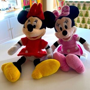 Two Disney Minnie mouse’s Disney vintage